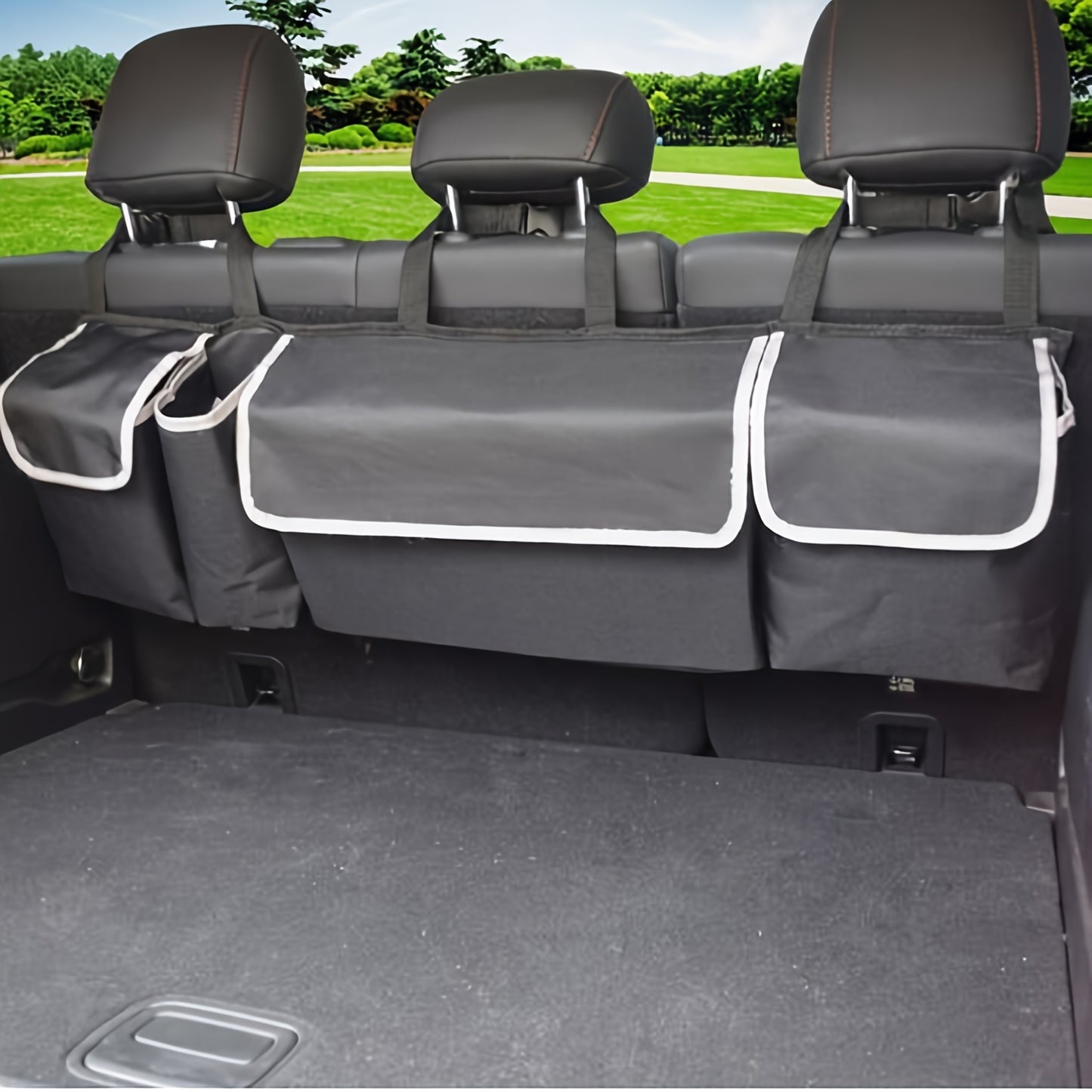 Met deze handige opbergtas voor de kofferbak en autostoel maximaliseer je de ruimte in je SUV of auto.