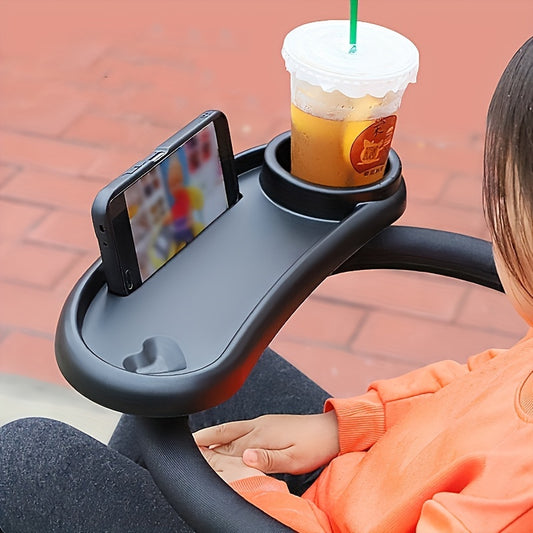 3-in-1 Kinderwagen Bekerhouder met Telefoon- en Snackbakje. Stevig vast te klemmen met antislipclip op de kinderwagenstang. Universeel ontwerp voor onderweg video's kijken.